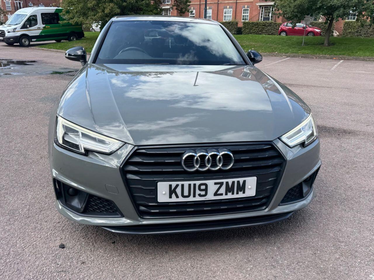 Audi A4 view 13