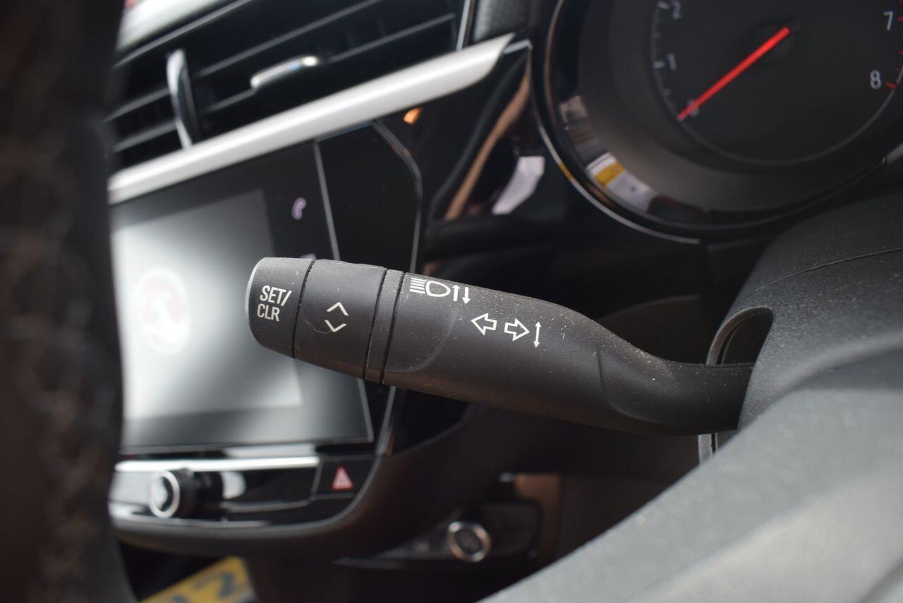 Vauxhall Corsa view 23