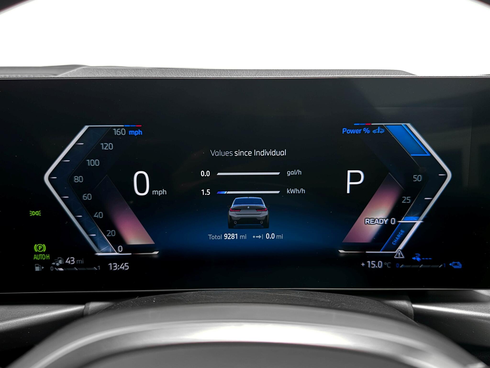 BMW 3 Series view 29