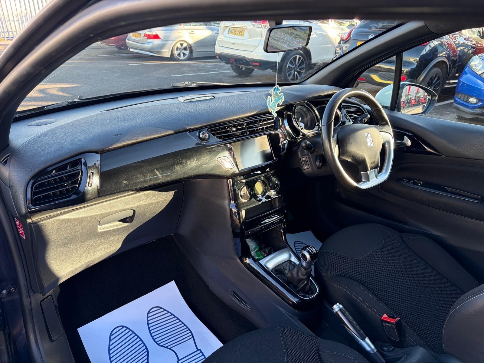 2016 DS AUTOMOBILES DS 3 1.2 PureTech DStyle Nav Euro 6 (s/s) 3dr • 70,000 miles image 10