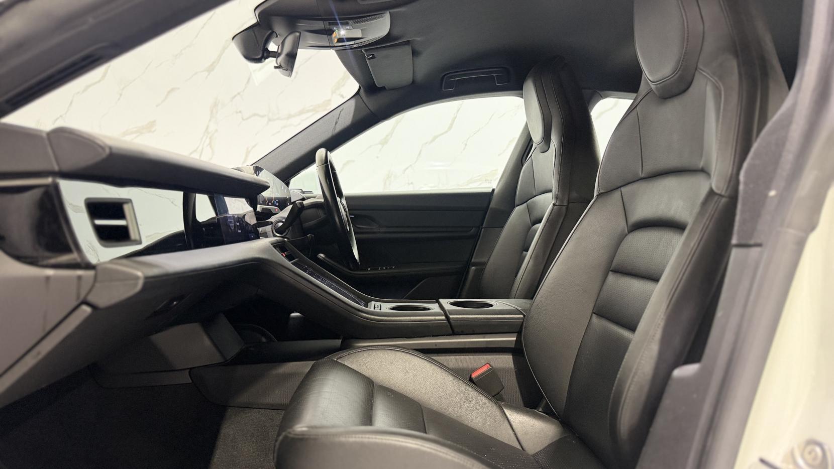Porsche Taycan view 7