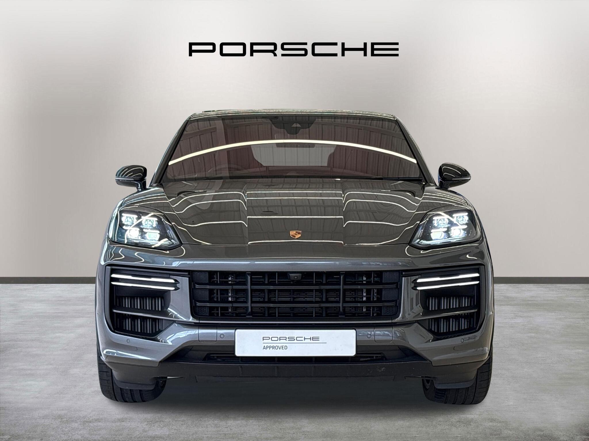 Porsche Cayenne view 2