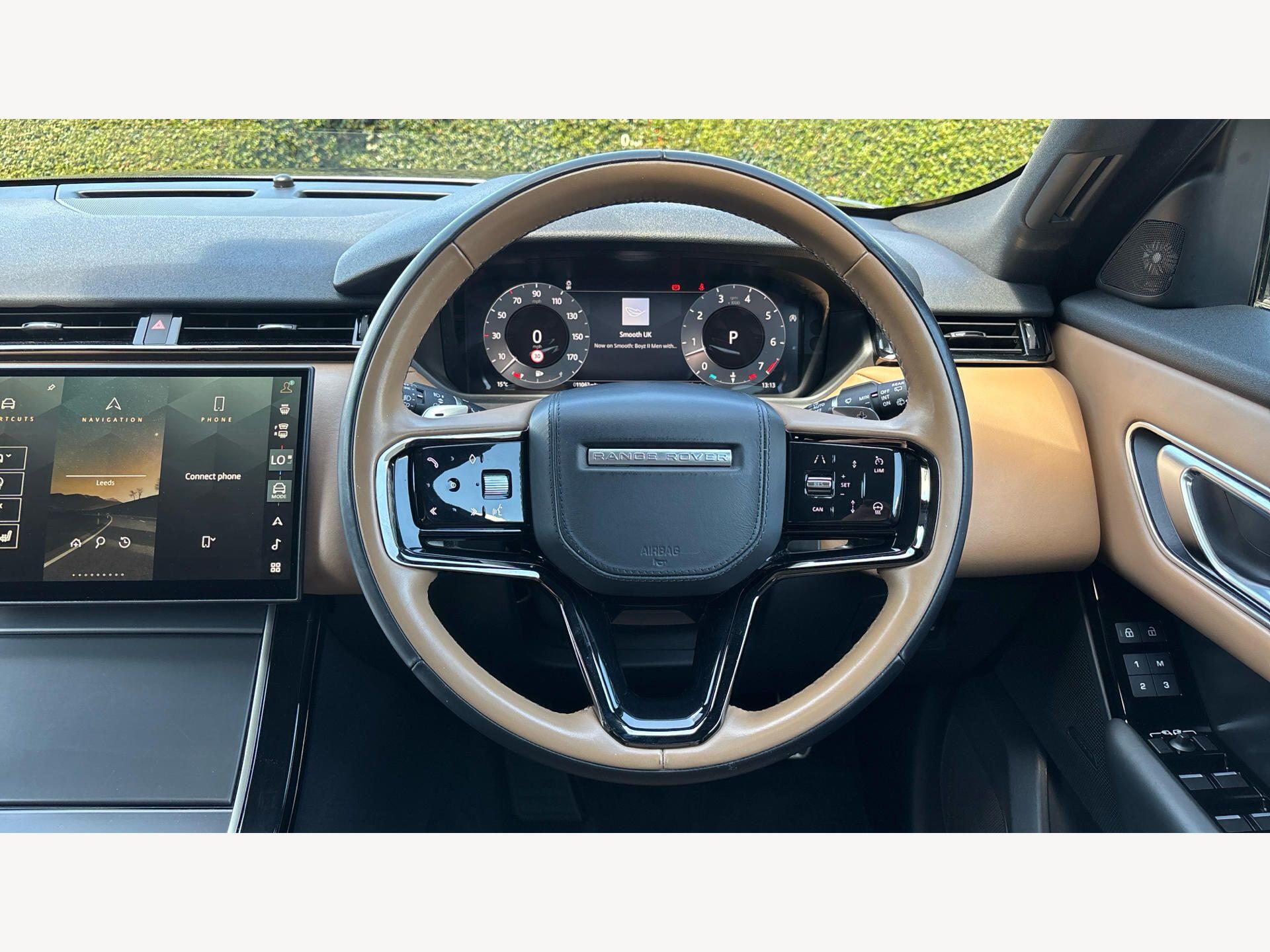 Land Rover Range Rover Velar view 18