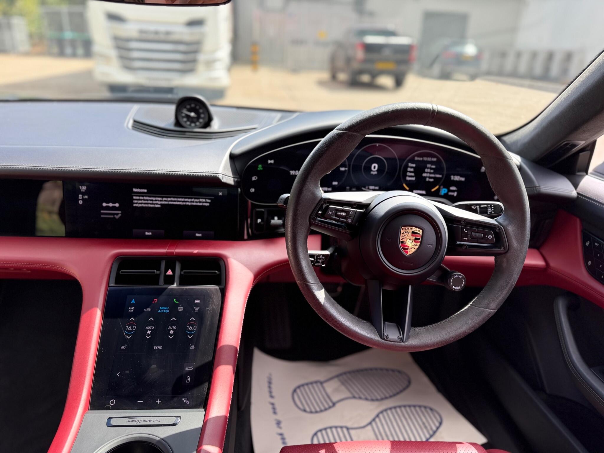 Porsche Taycan view 11