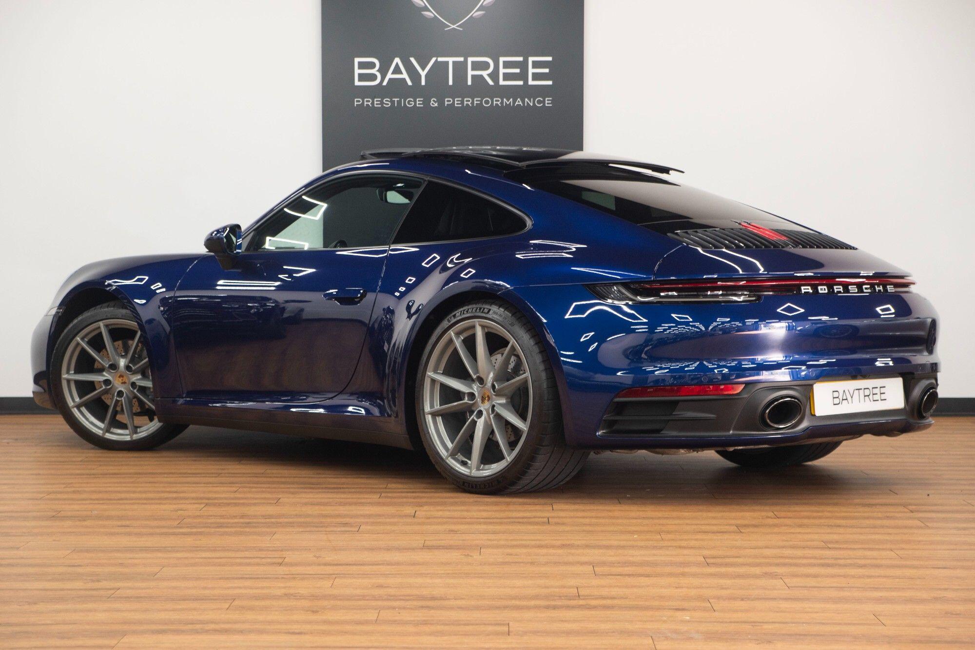 Porsche 911 view 20