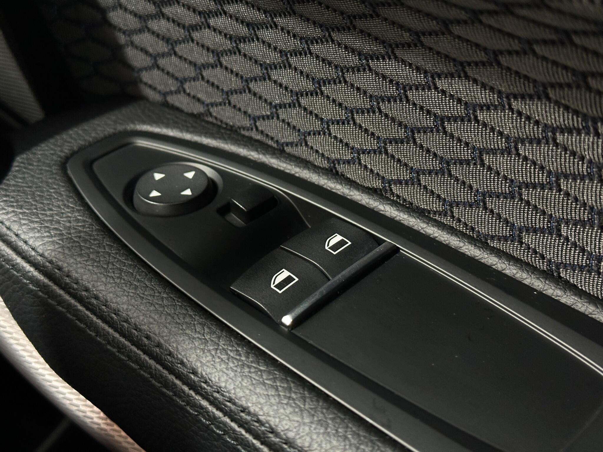 BMW 2 Series view 19