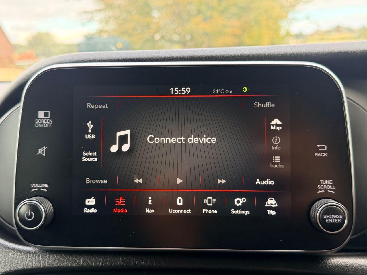 Fiat Tipo view 36
