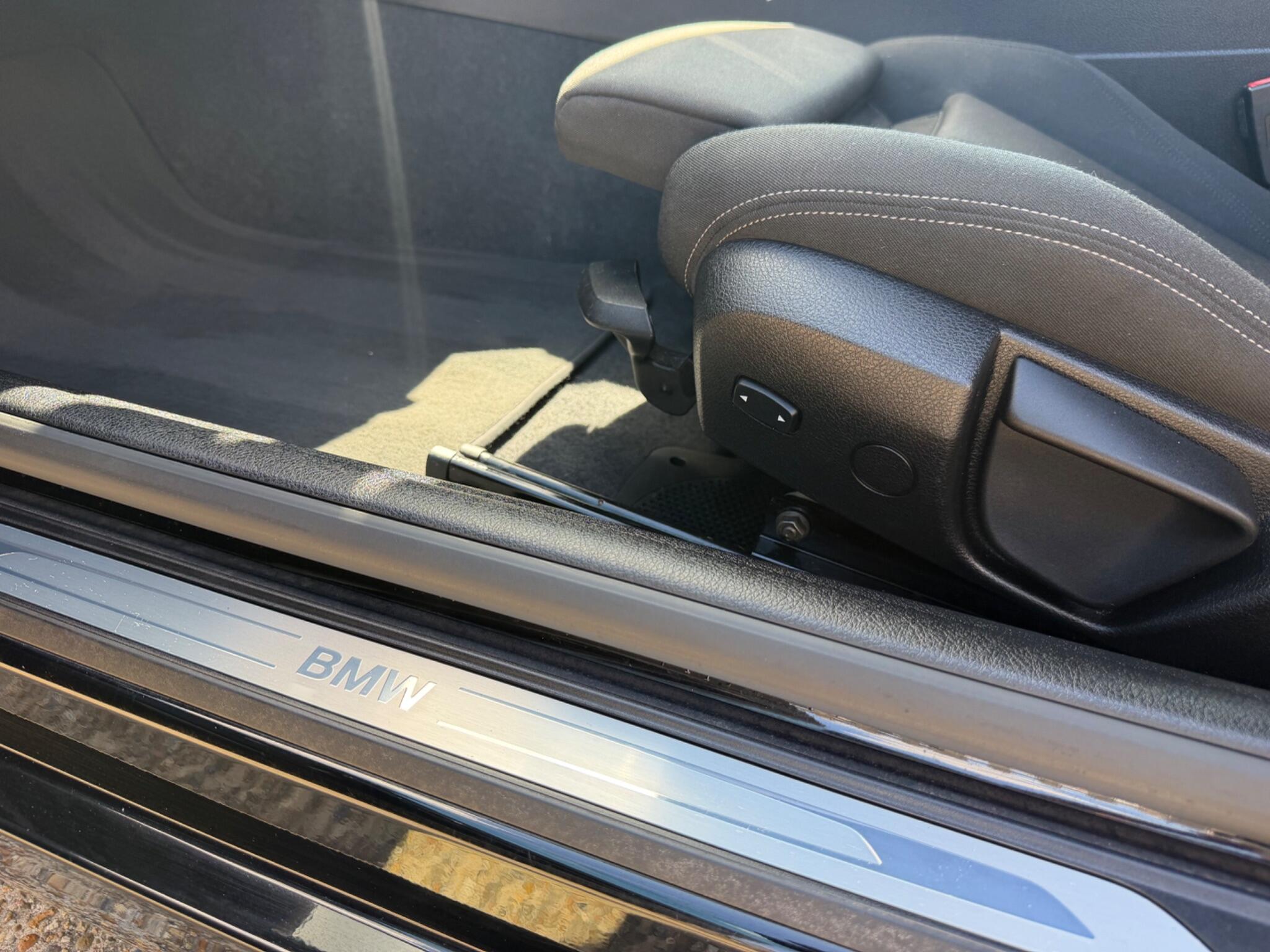 BMW 2 Series view 44