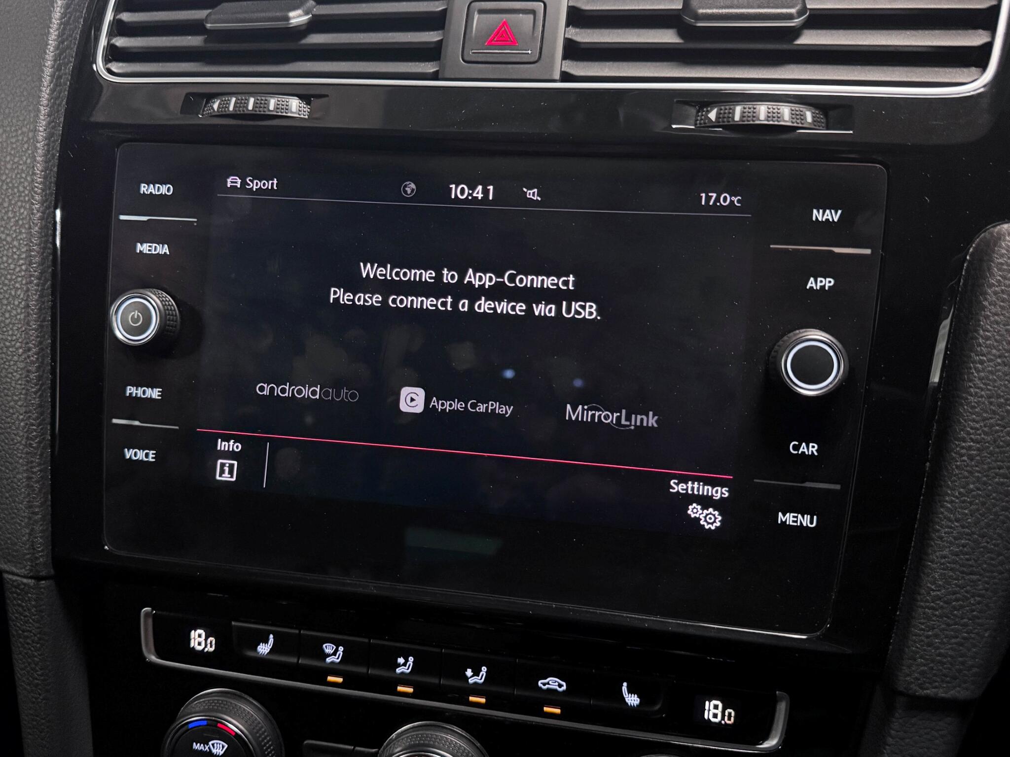 Volkswagen Golf view 39