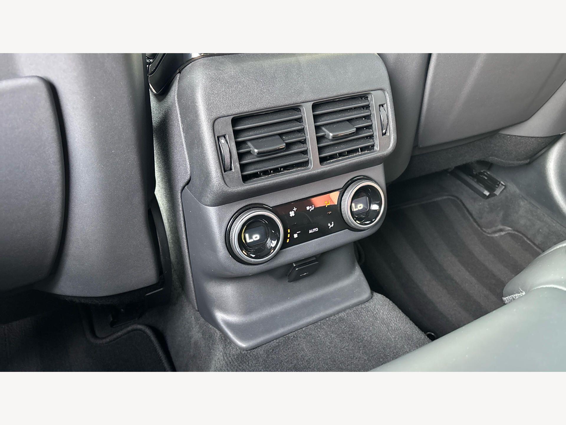 Land Rover Range Rover Velar view 22