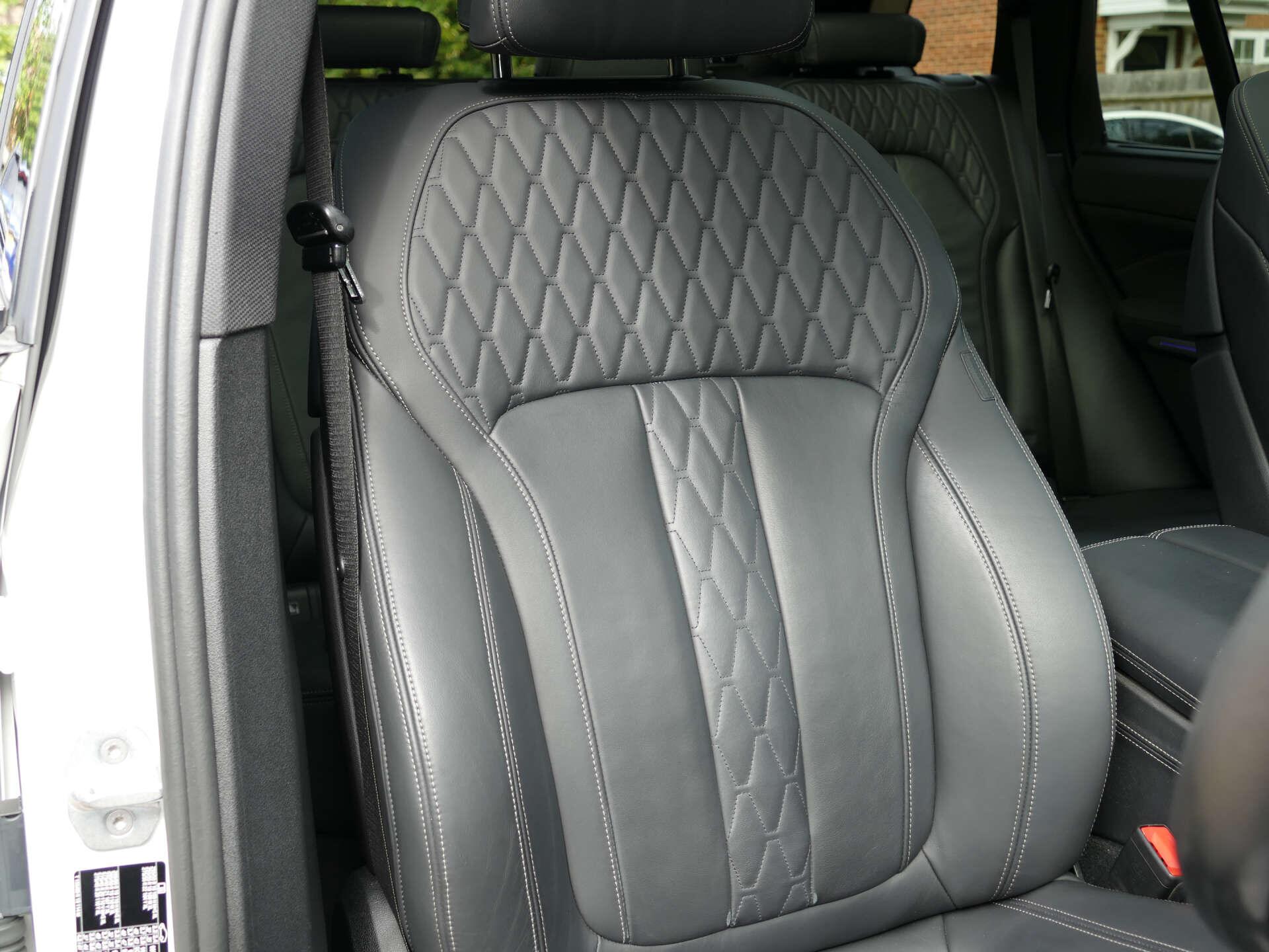 BMW X5 view 28