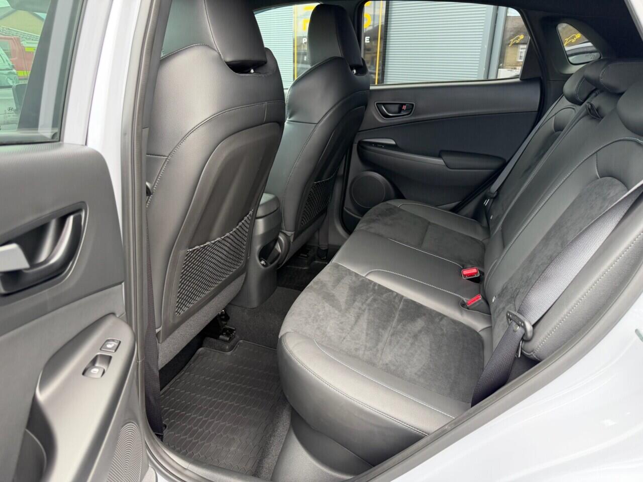 Hyundai Kona view 13