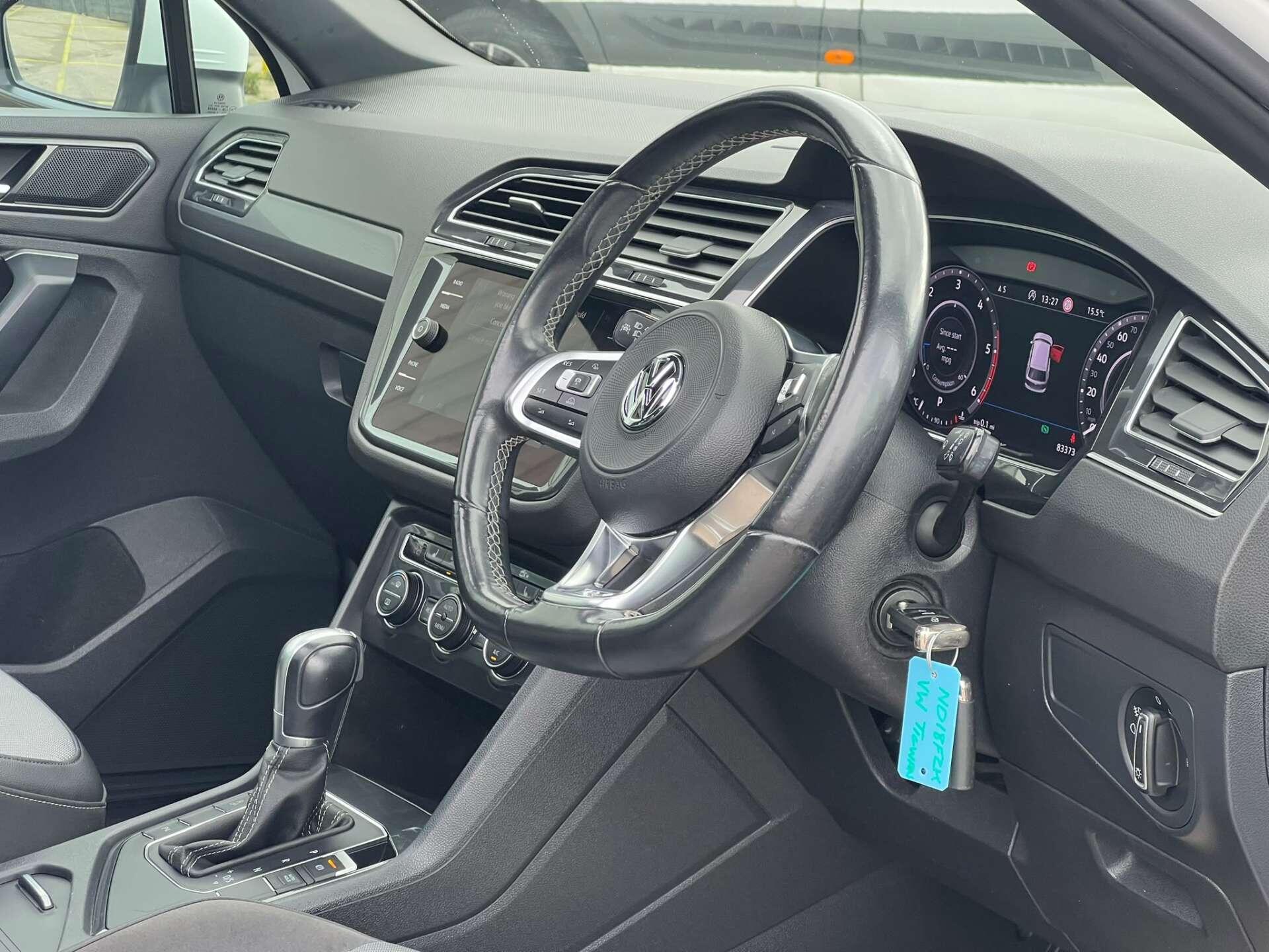 Volkswagen Tiguan view 14