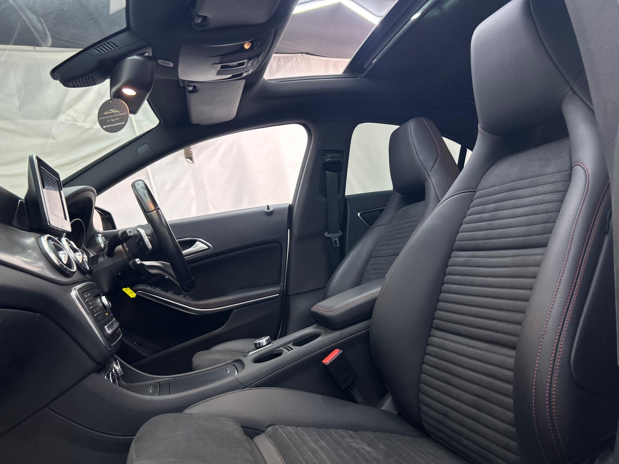 Mercedes-Benz Cla view 47