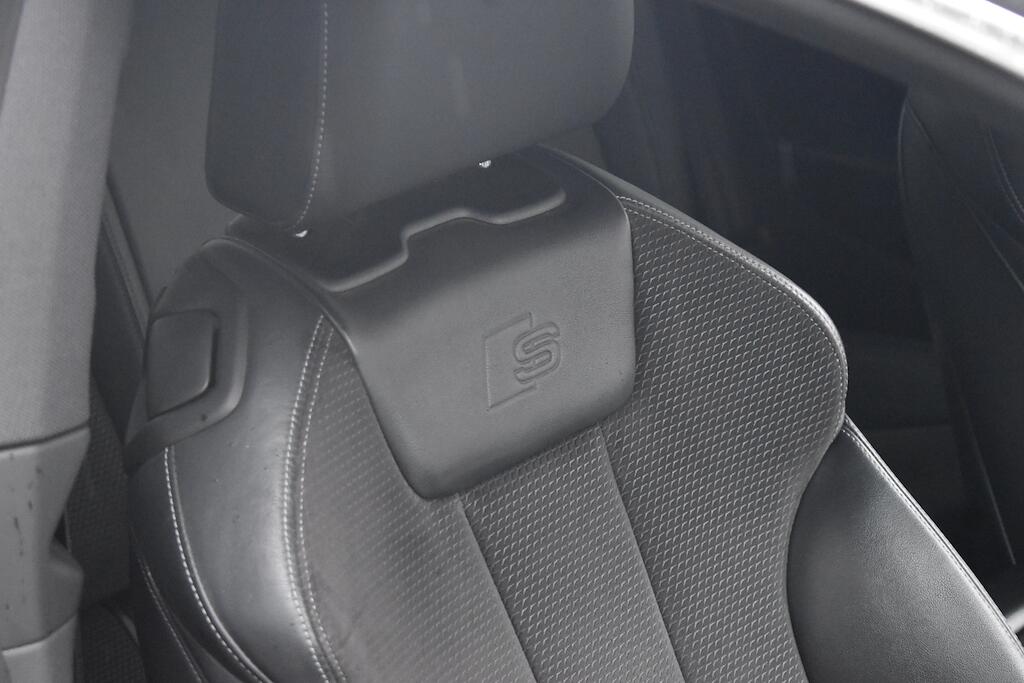 Audi A5 view 28