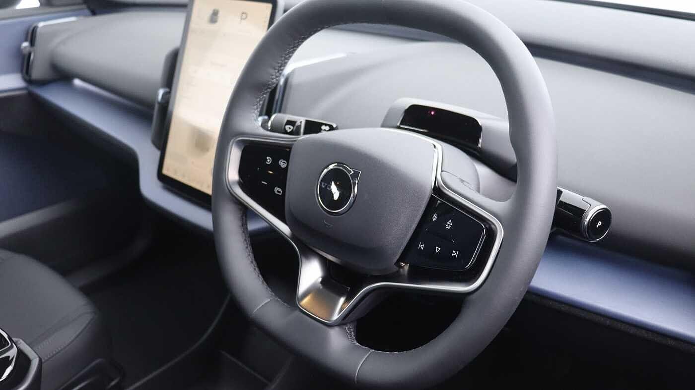 Volvo Ex30 view 48