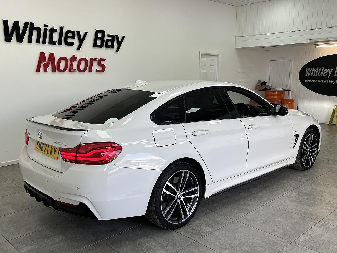 BMW 4 Series view 3