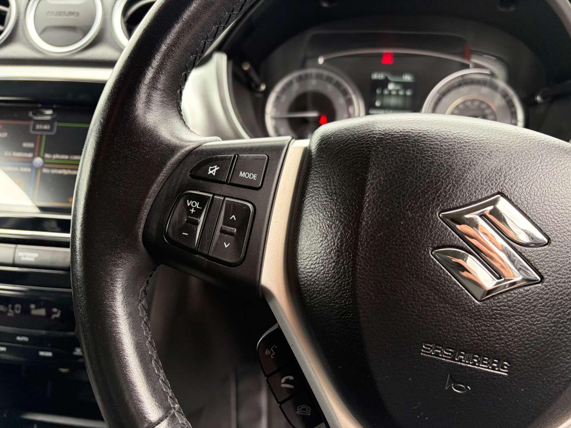 Suzuki Vitara view 38