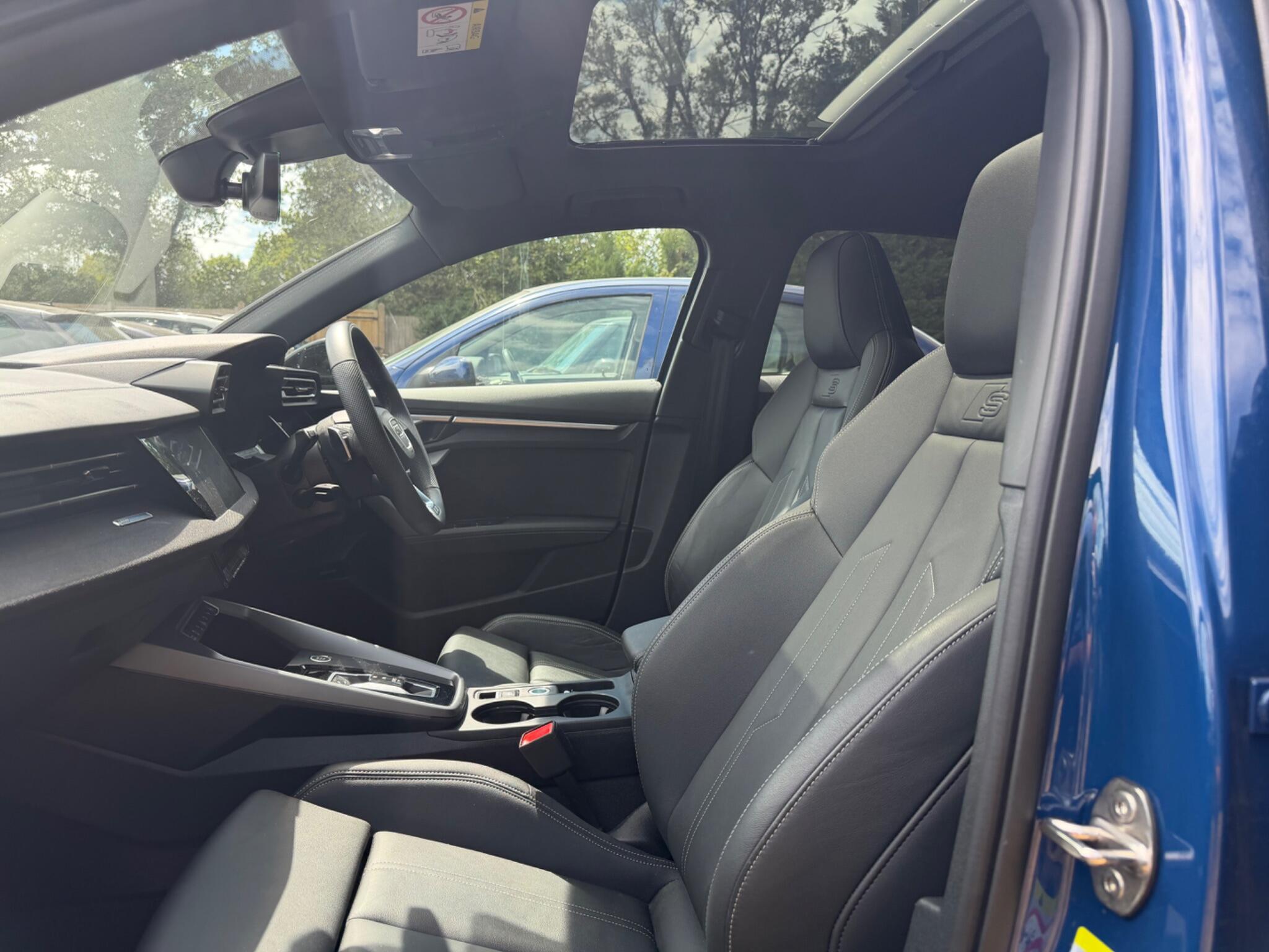Audi A3 view 9