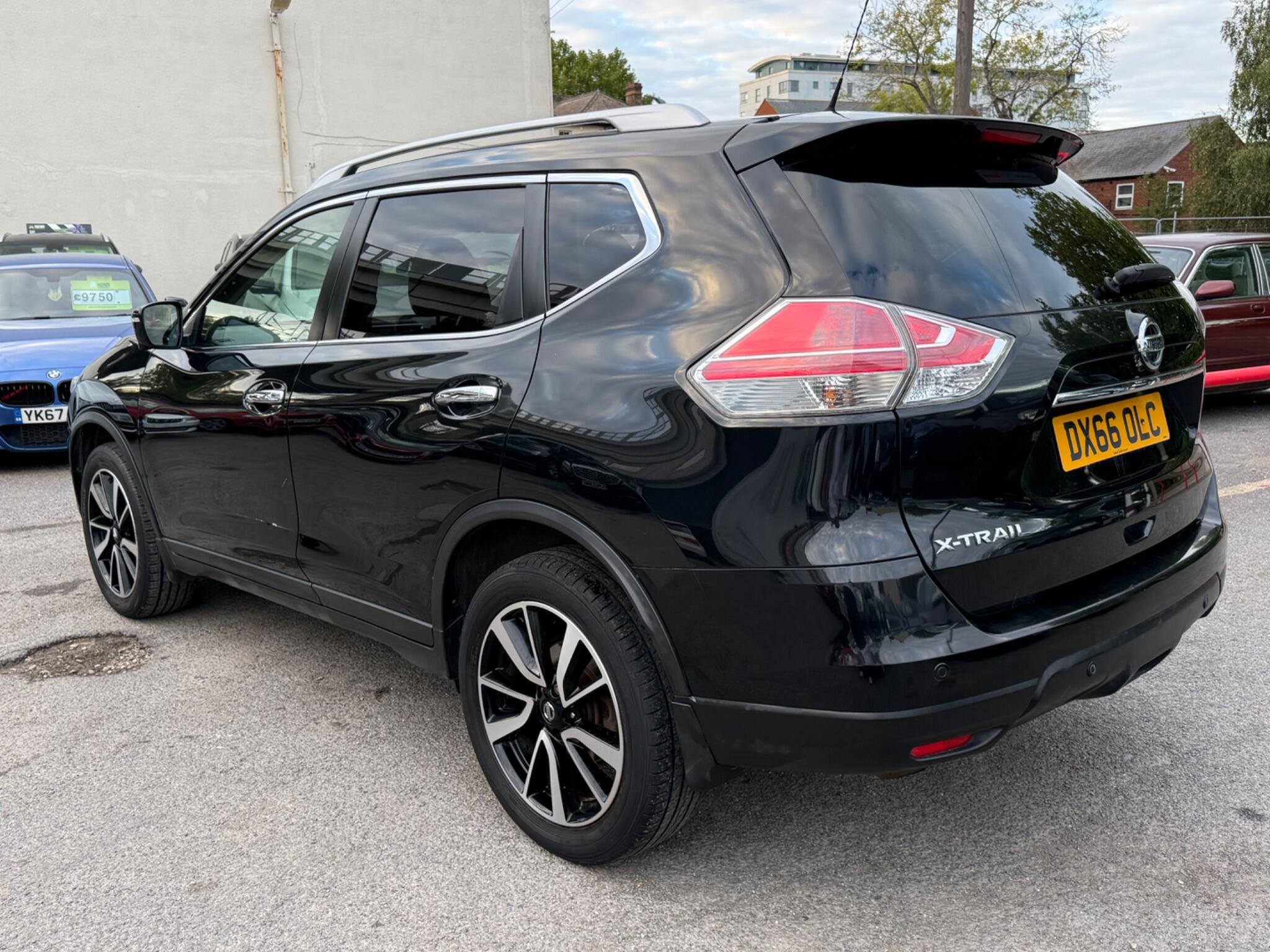 Nissan X-Trail - Image 11