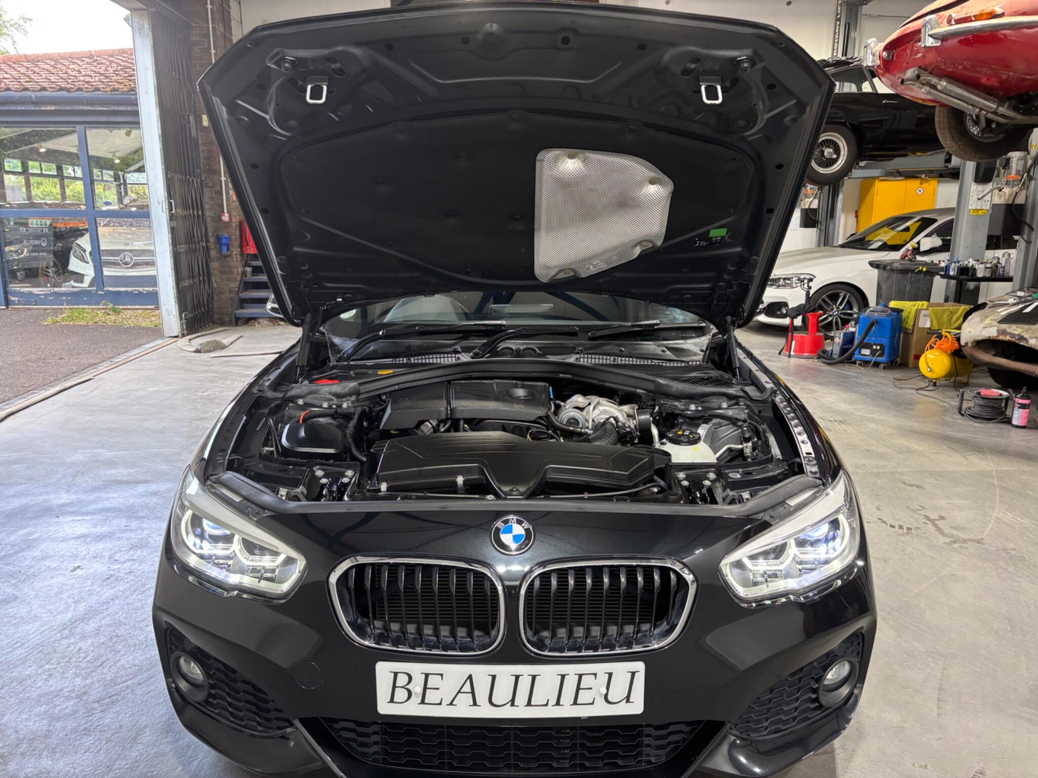 BMW 1 Series view 66
