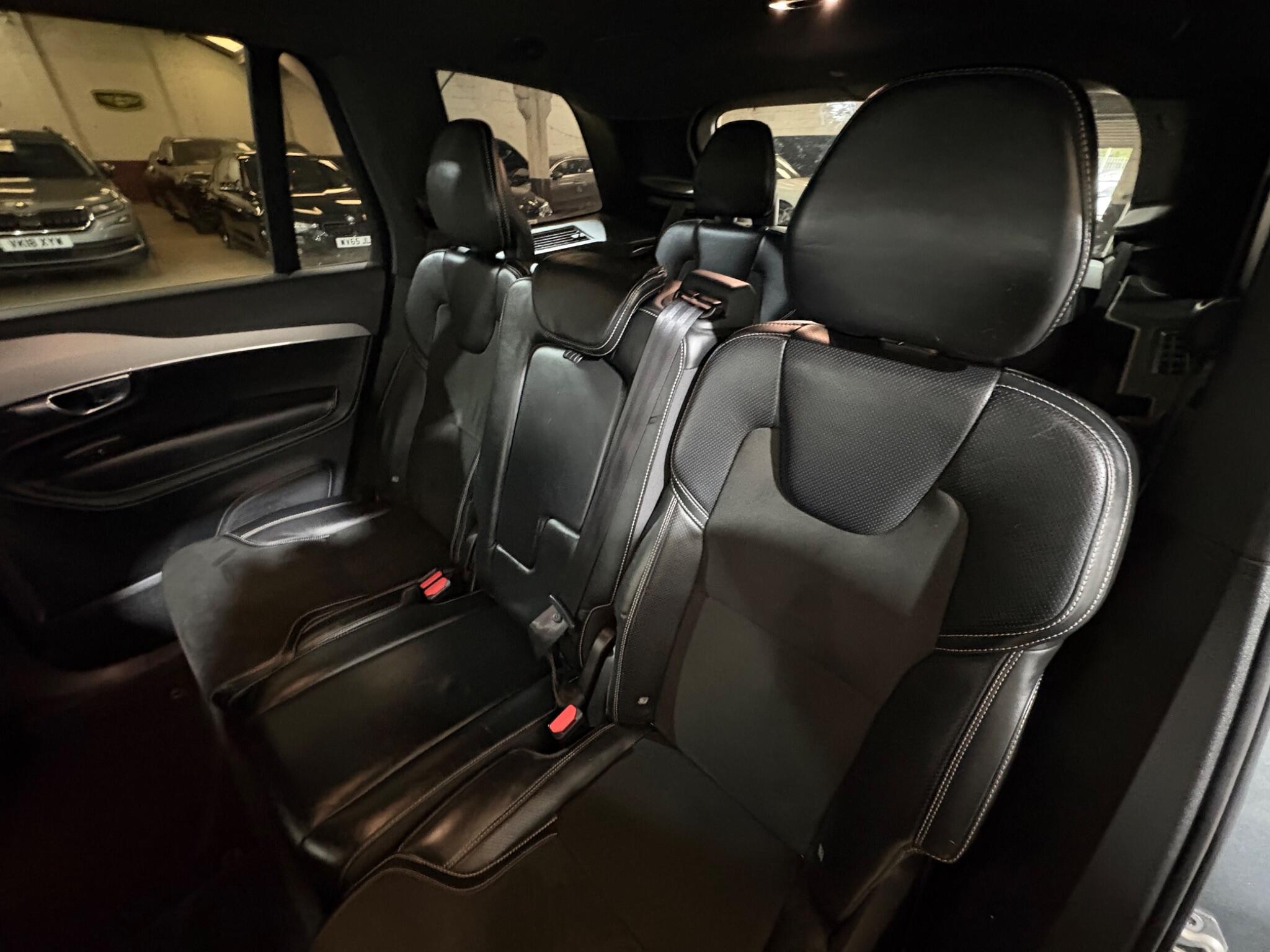 Volvo XC90 view 96