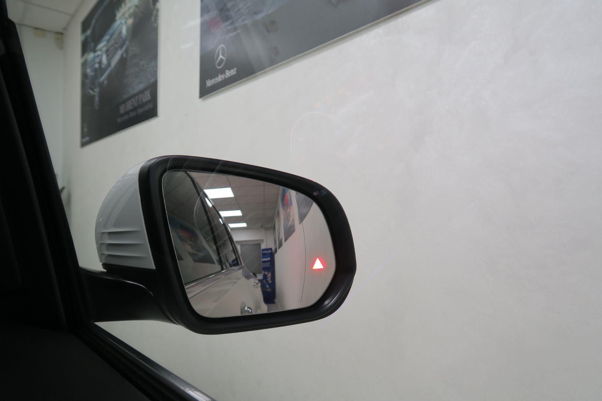 Mercedes-Benz Gle view 17