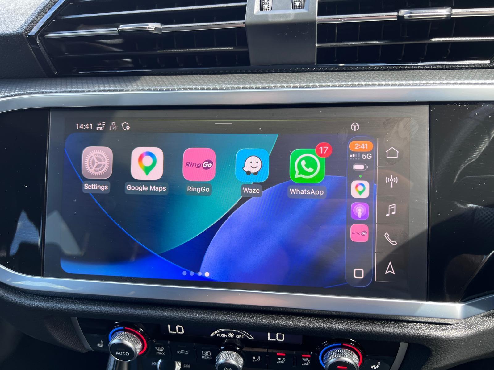 Audi Q3 view 21