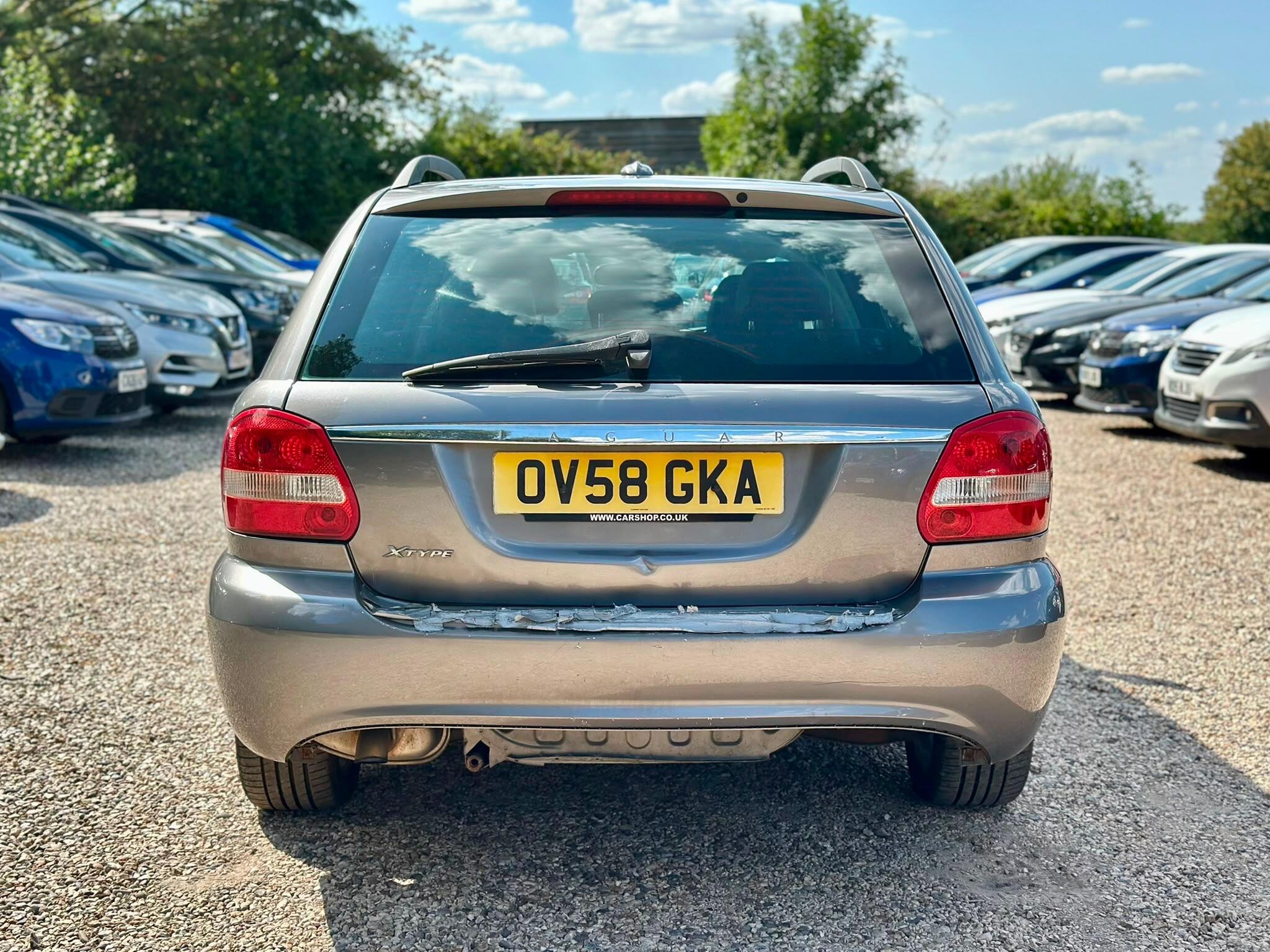 Jaguar X-Type view 6