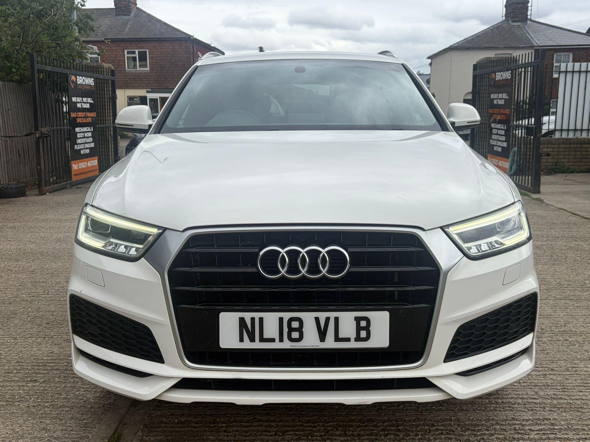 Audi Q3 view 2