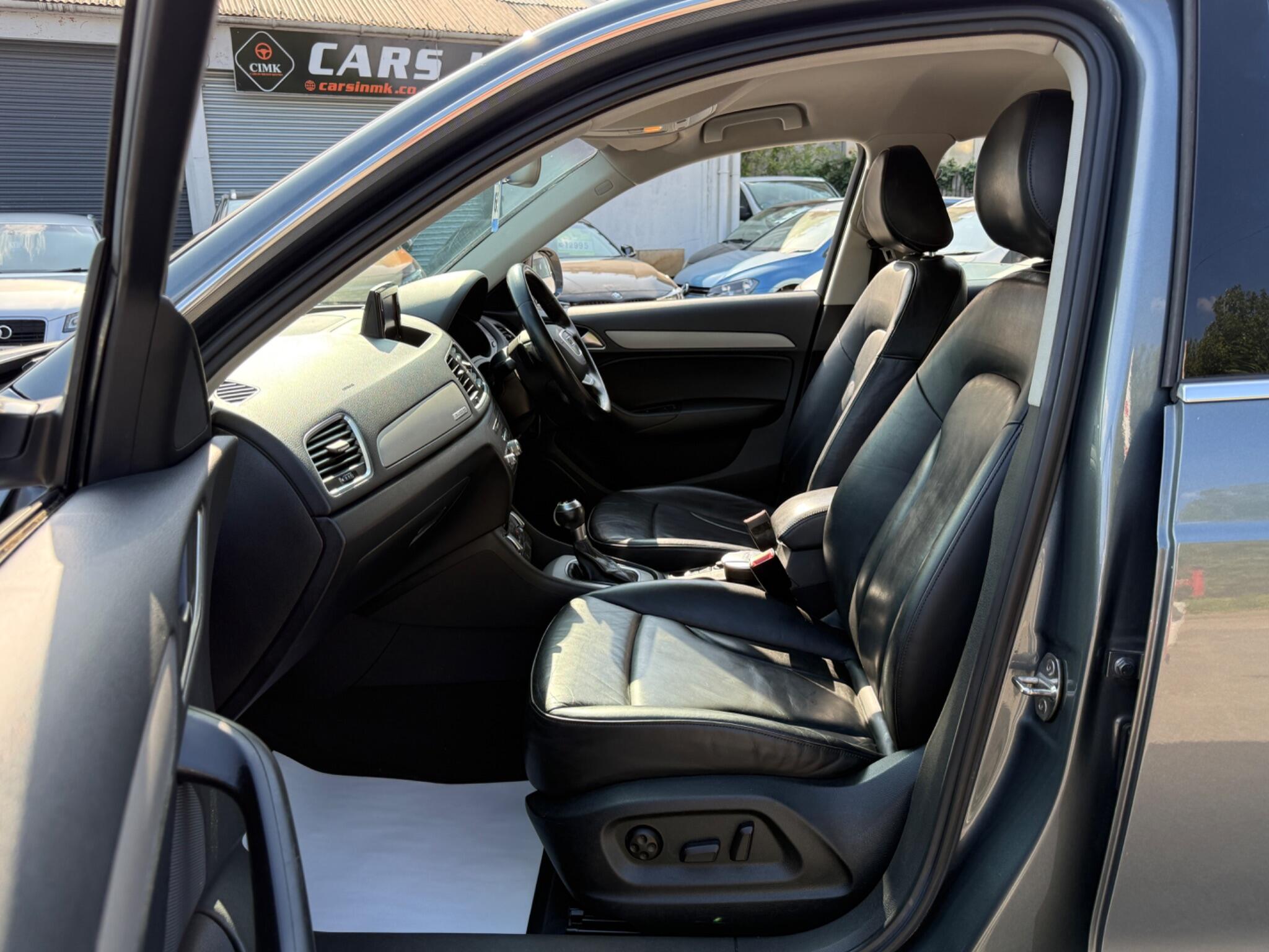 Audi Q3 - Image 49