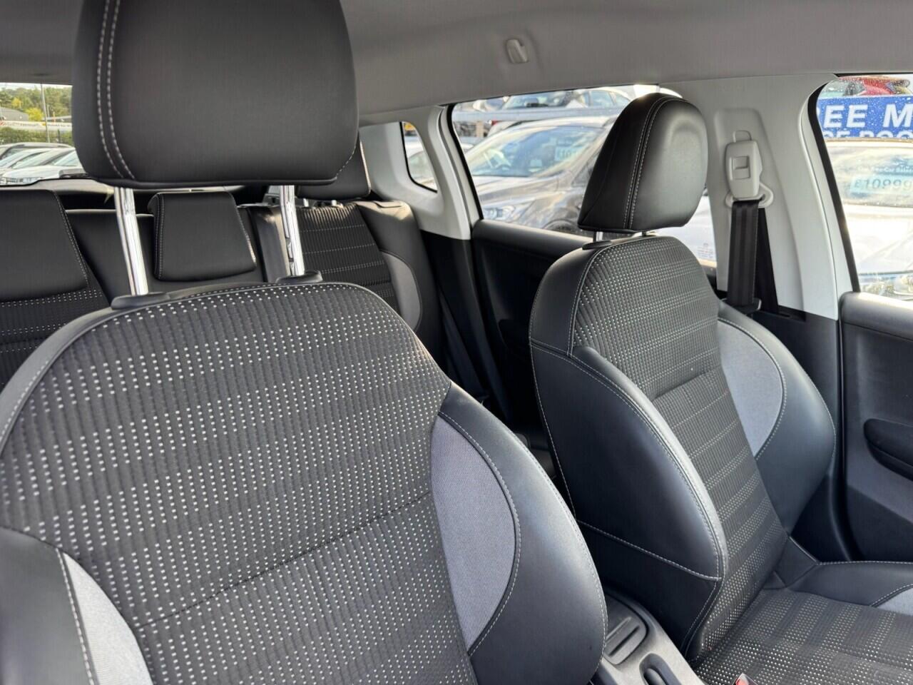 Peugeot 2008 view 61