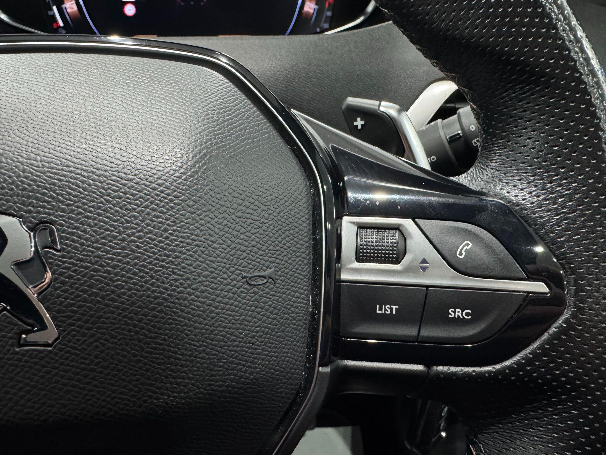 Peugeot 5008 view 31