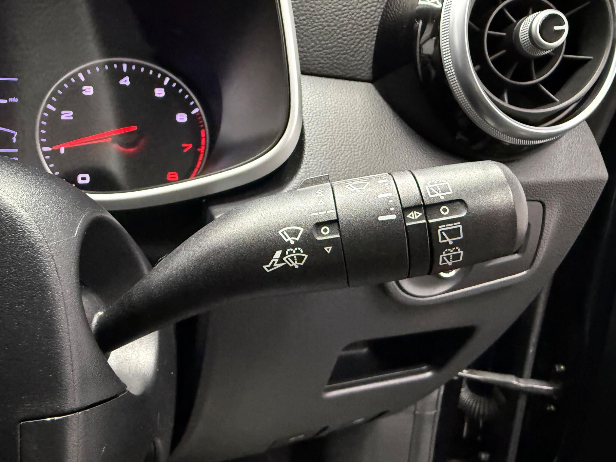 MG MG ZS view 19