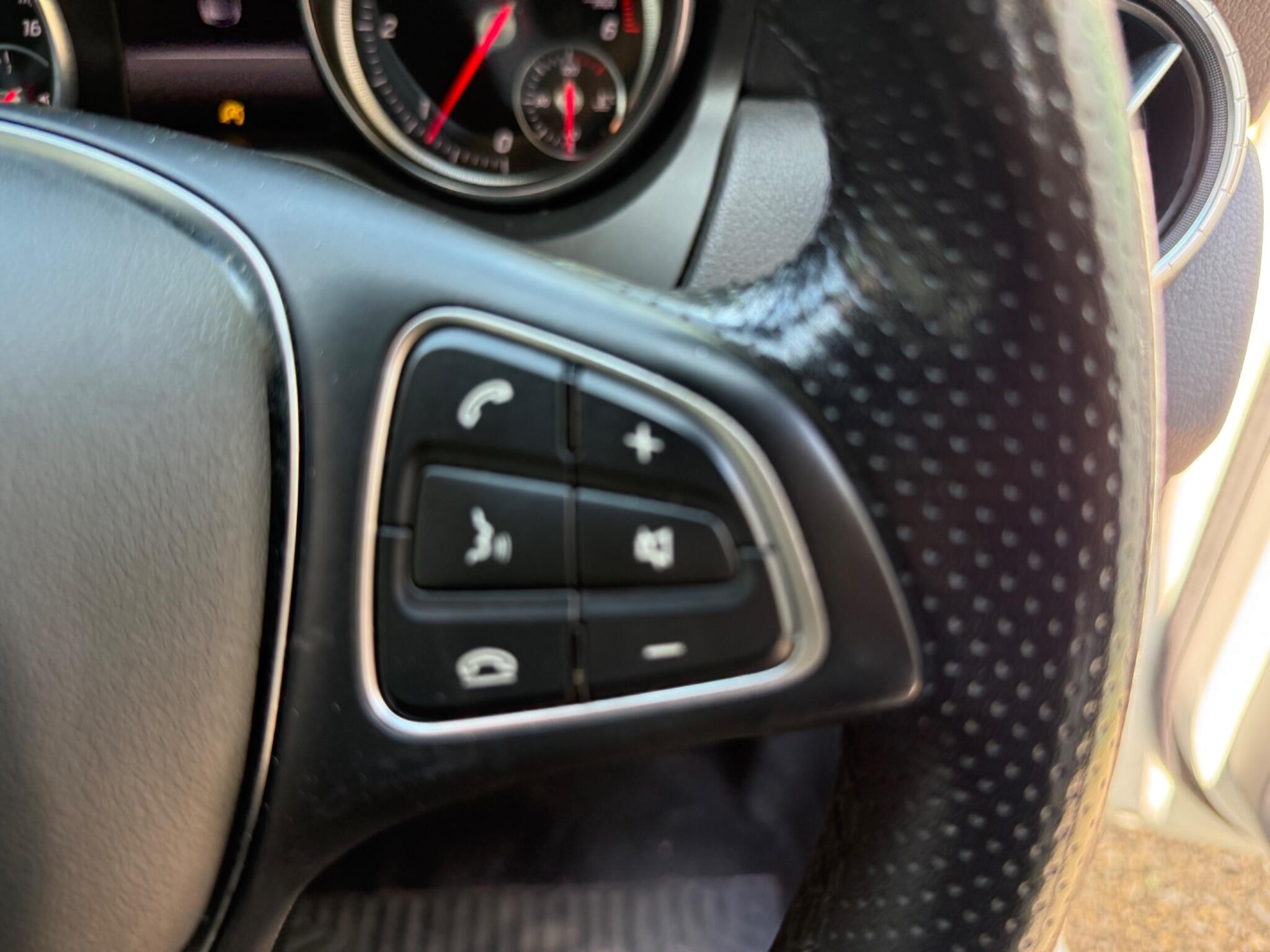 2018 Mercedes-Benz CLA image 26