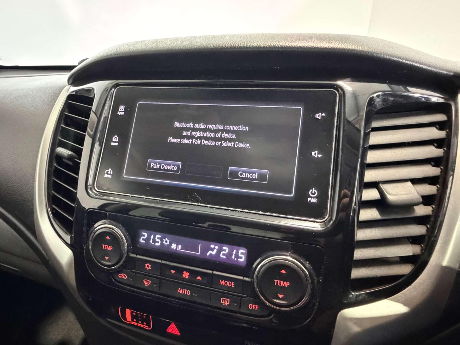 Mitsubishi L200 view 41