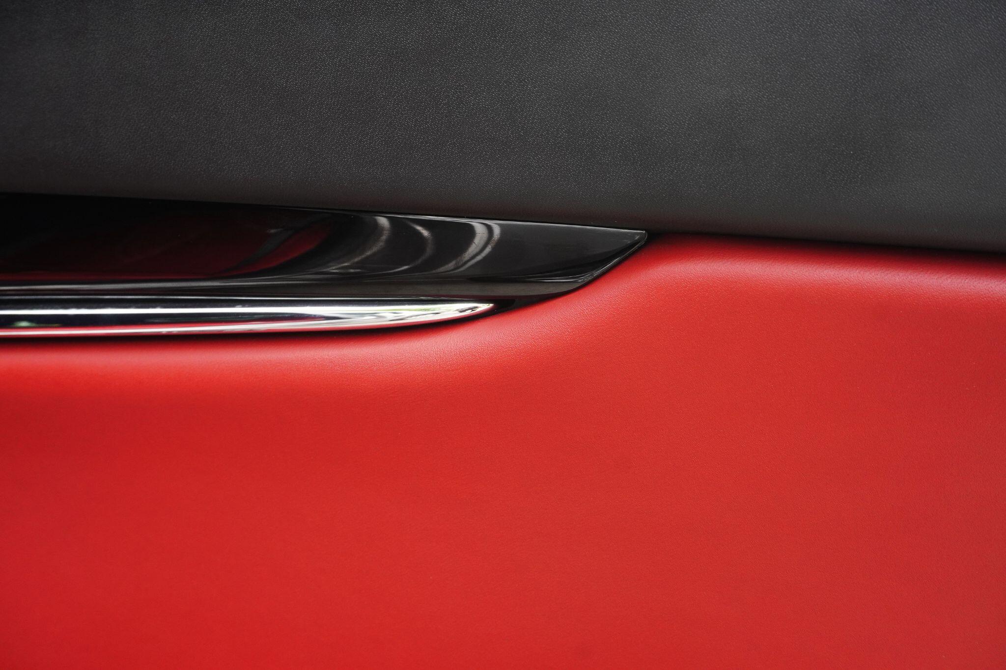 Maserati Quattroporte view 49