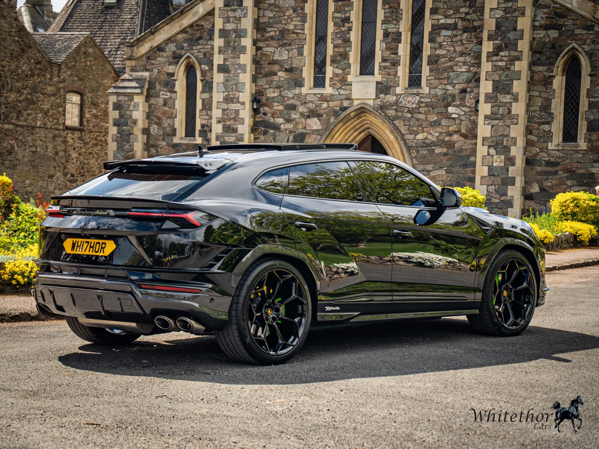 Lamborghini Urus view 21
