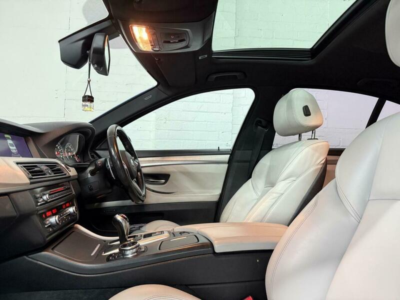 2014 BMW M5 image 46