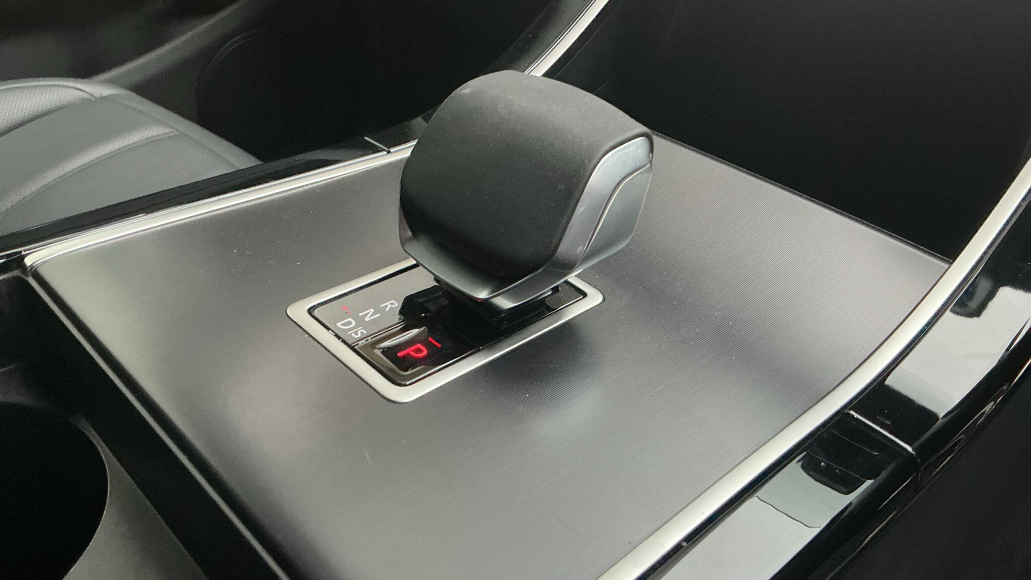 Land Rover Range Rover Evoque view 13