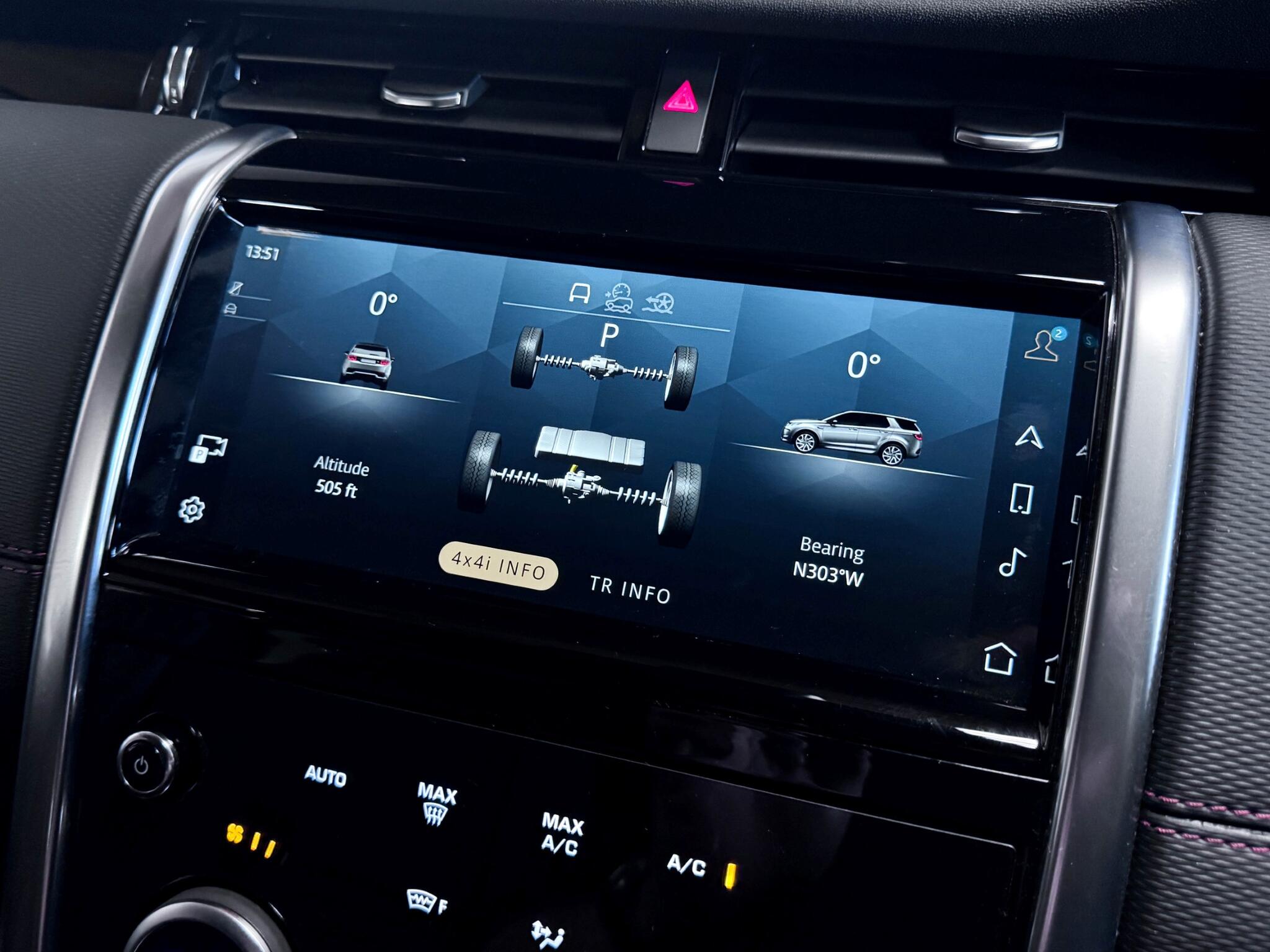 Land Rover Discovery Sport view 46