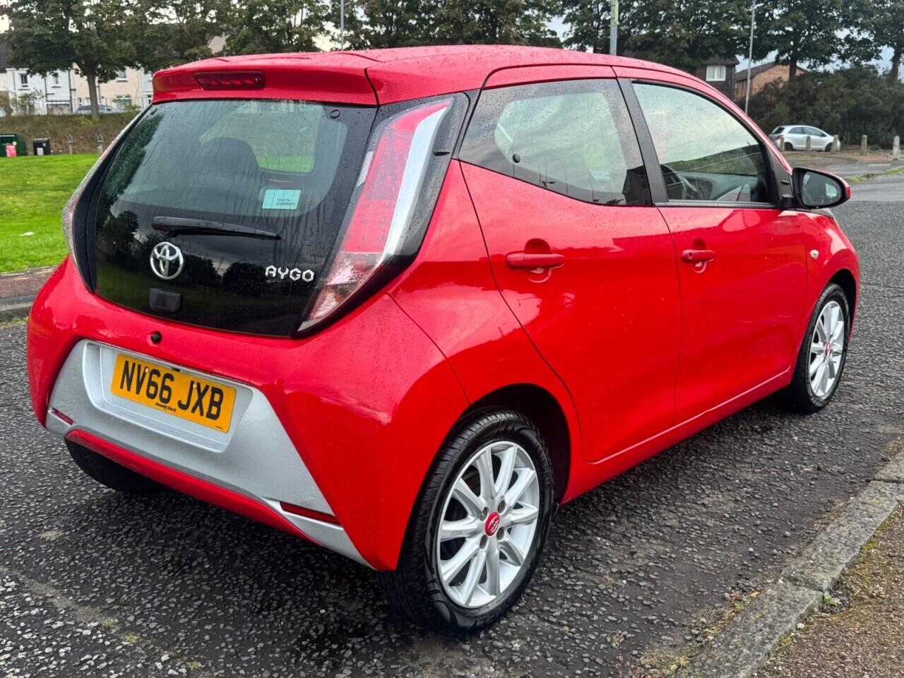 Toyota Aygo view 7