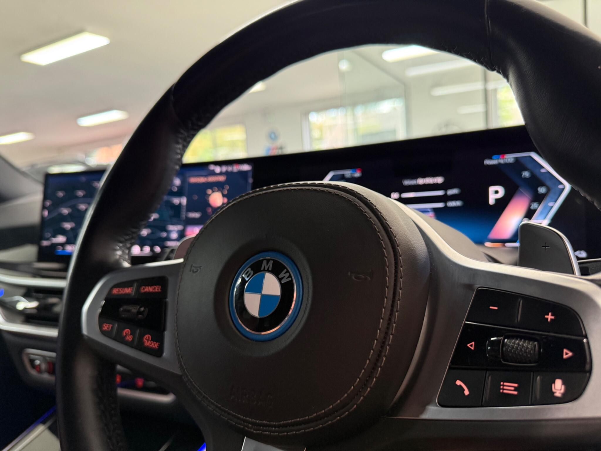 BMW X5 view 33