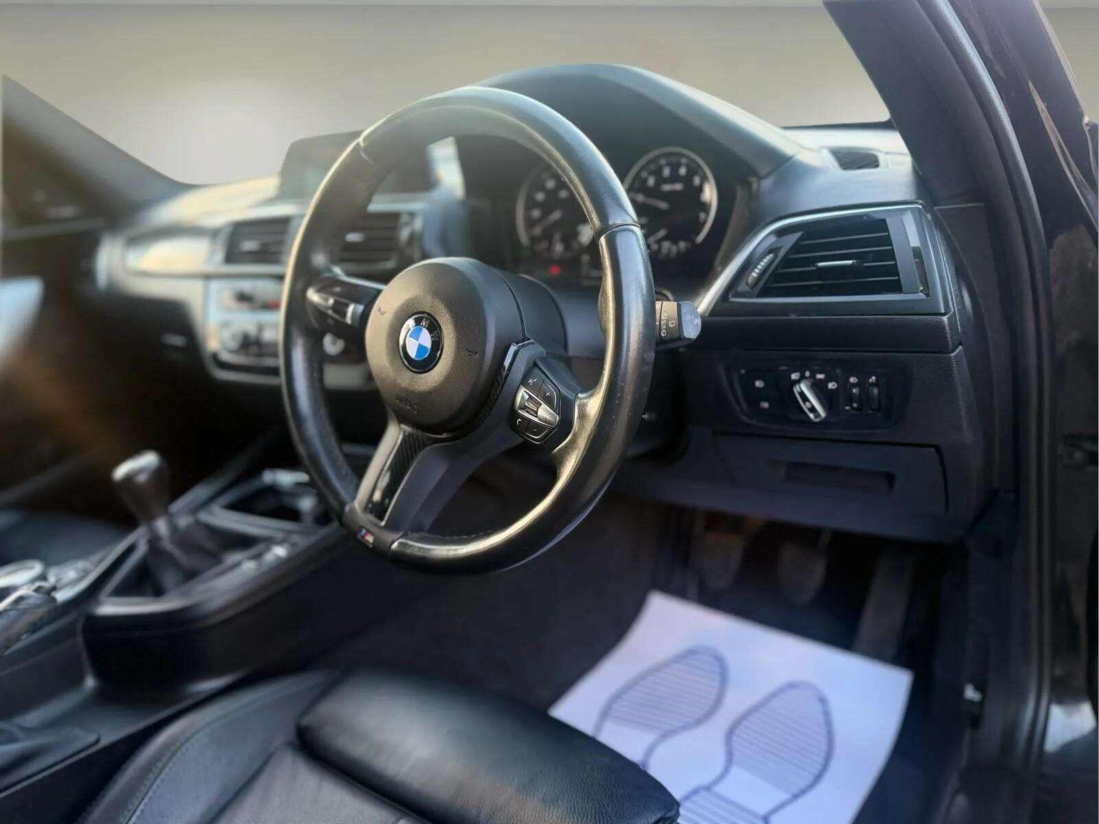 BMW 1 Series view 2