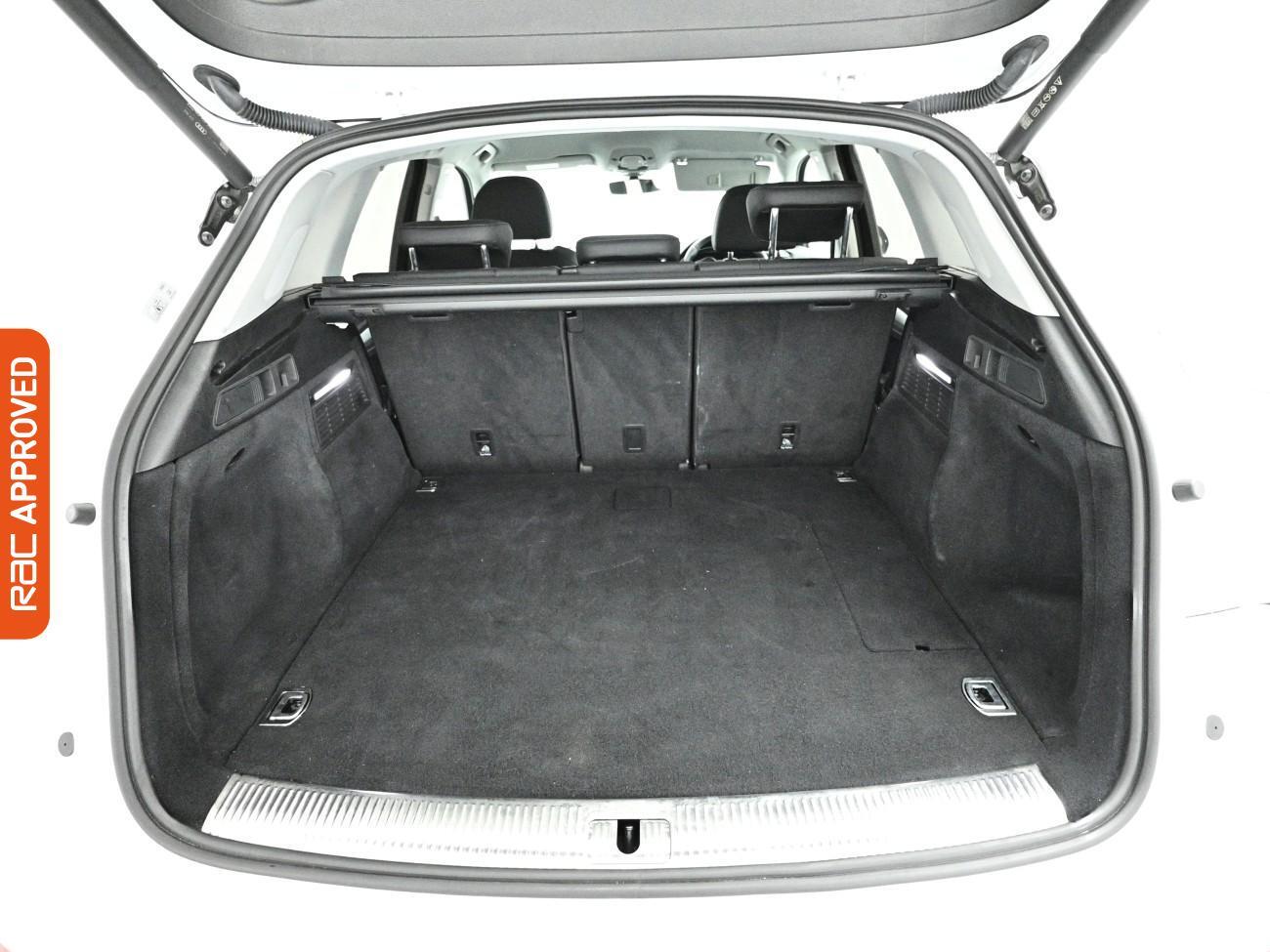 Audi Q5 view 29