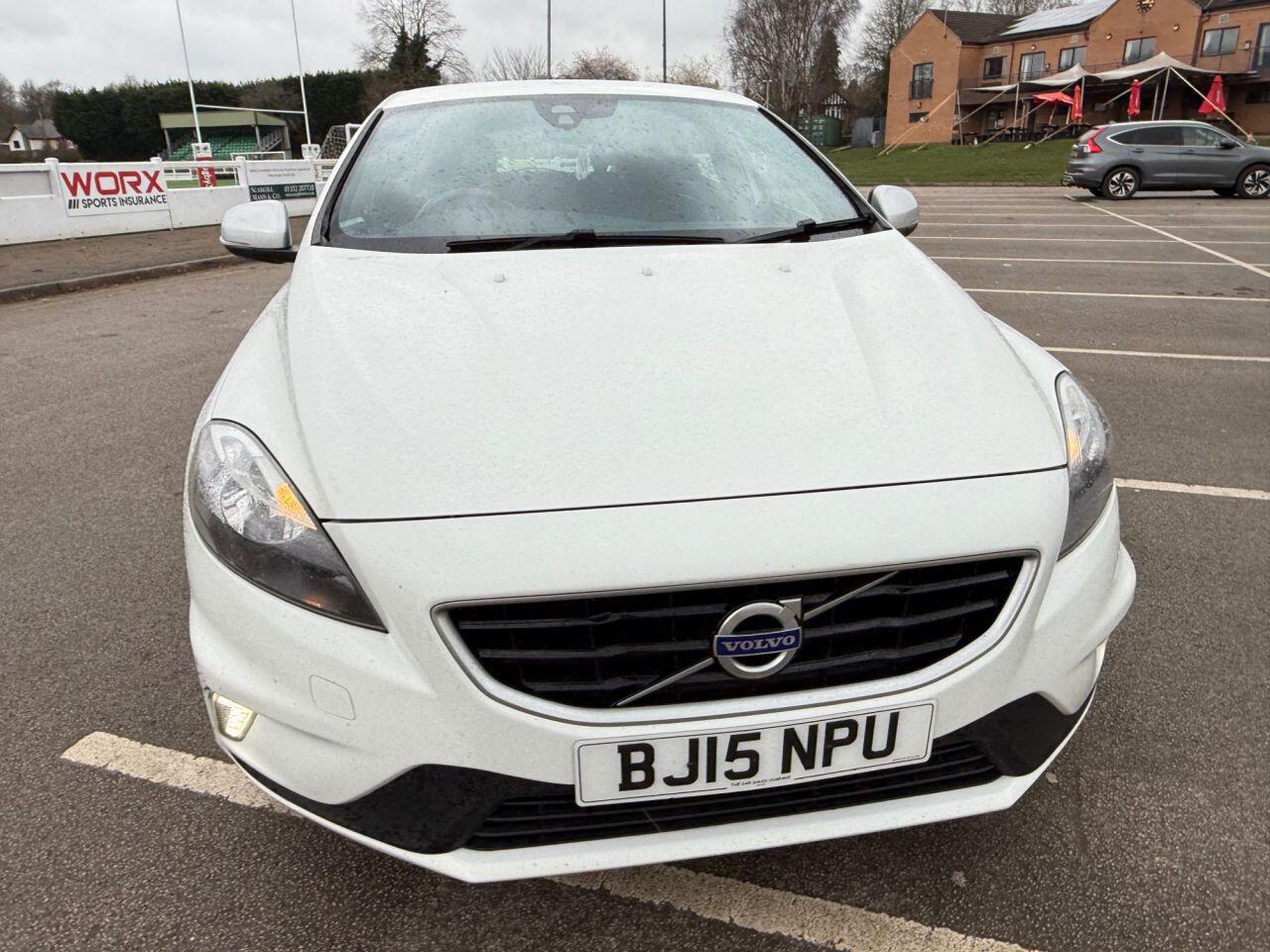 Volvo V40 view 21