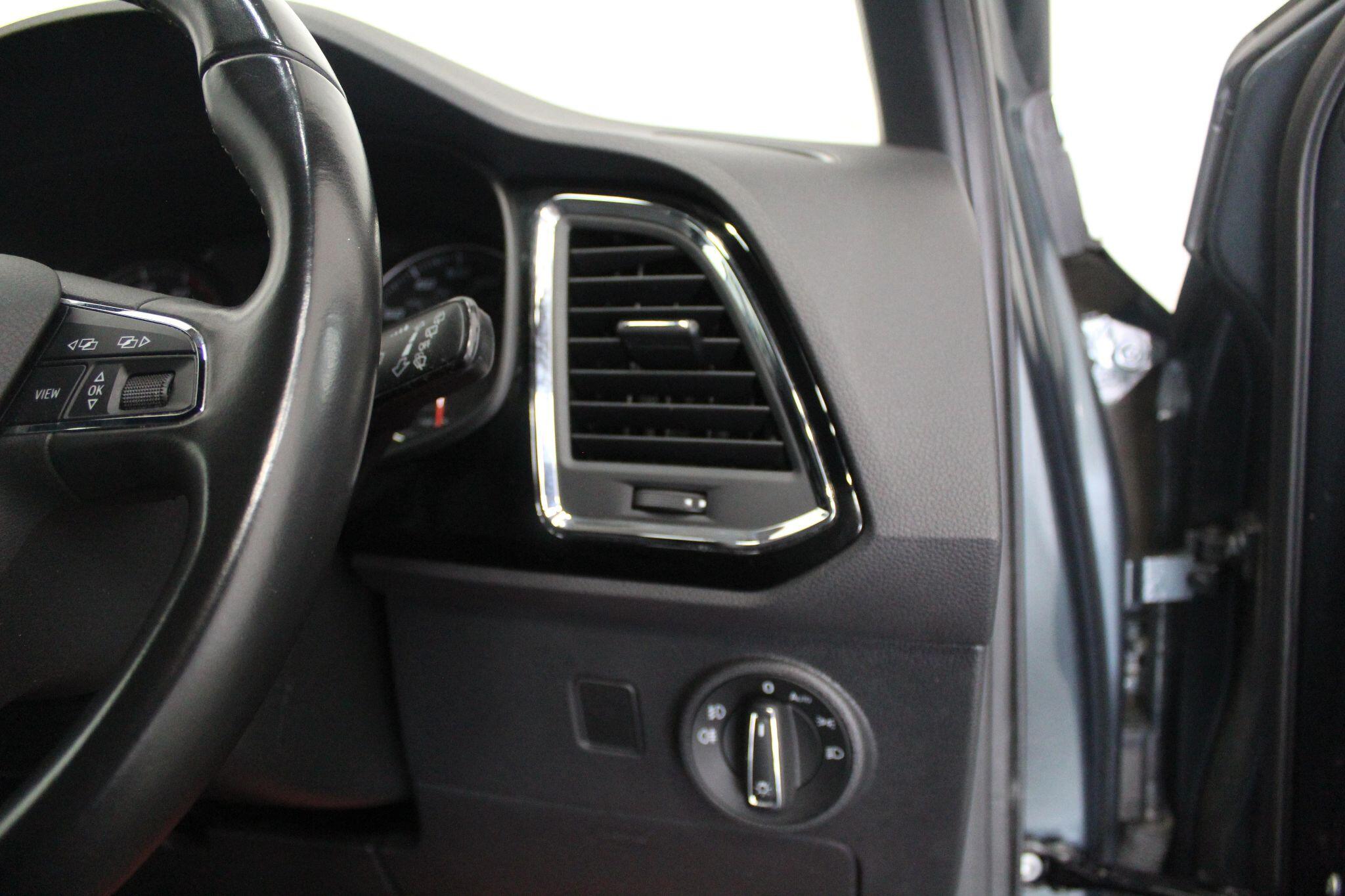 SEAT Ateca view 45