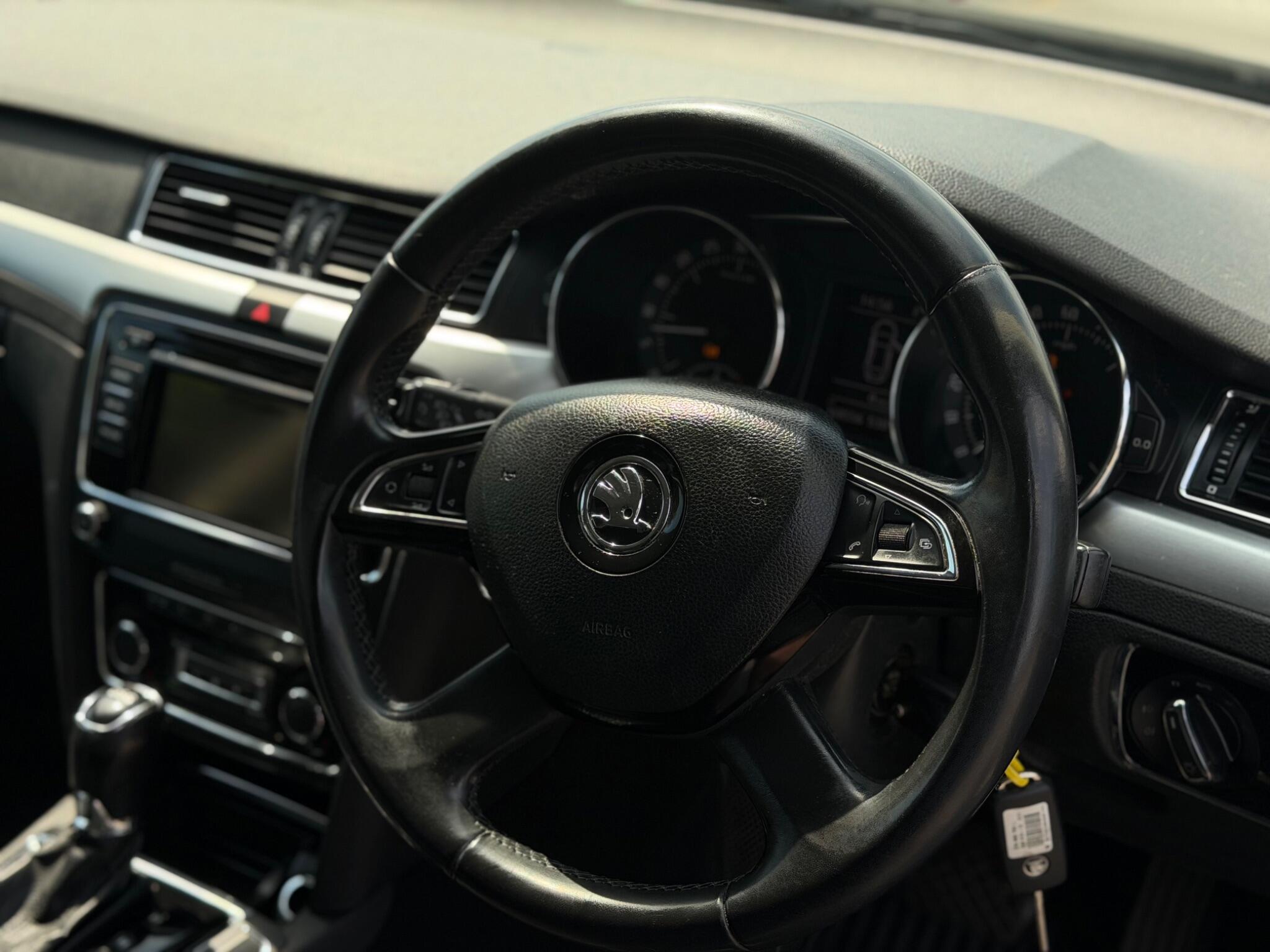 Skoda Superb view 19