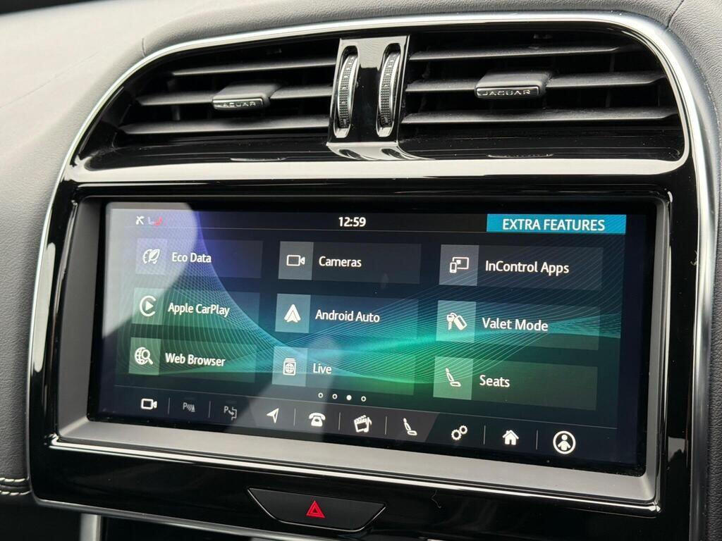 Jaguar XE view 31