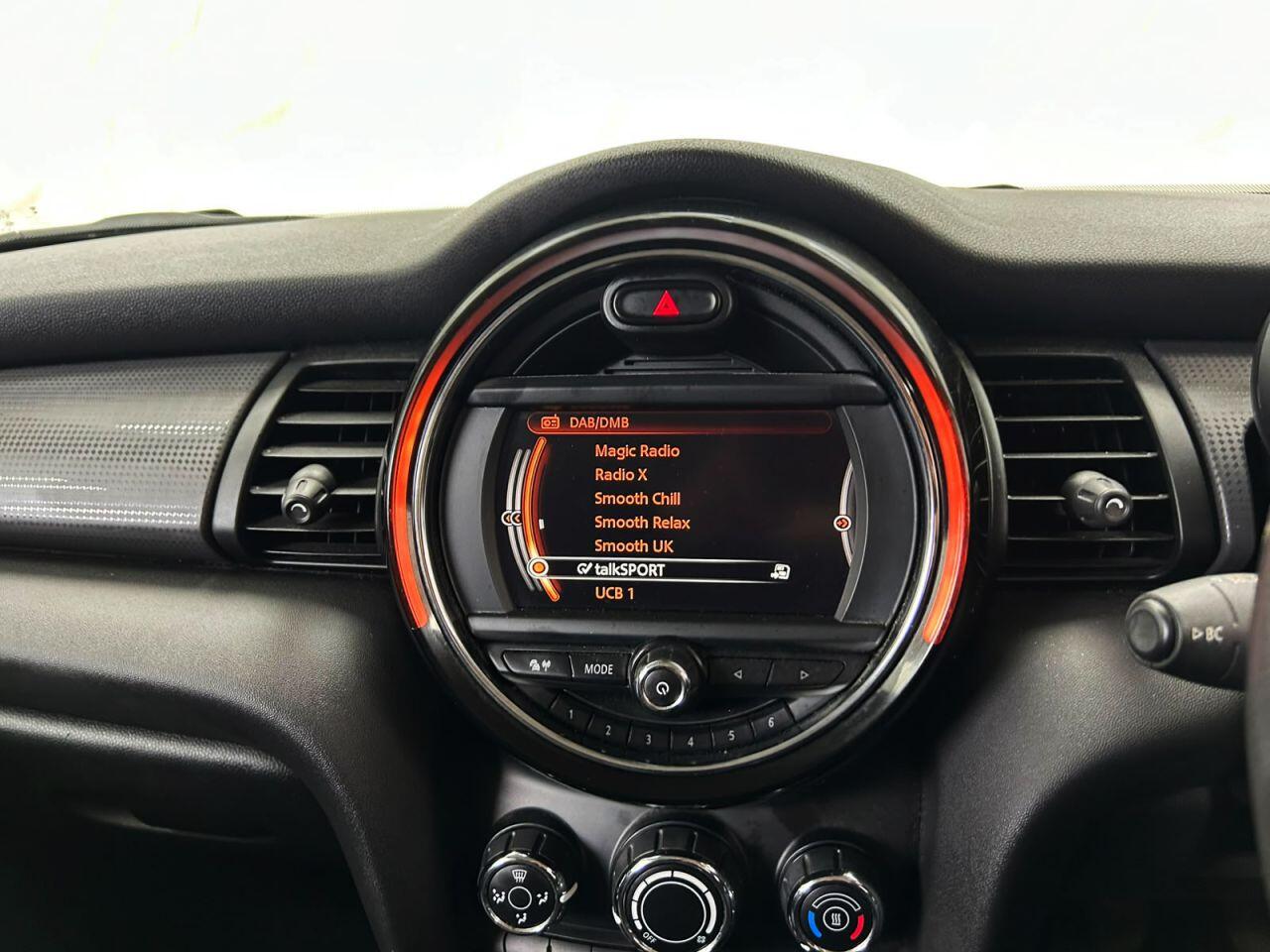Mini Hatch view 18